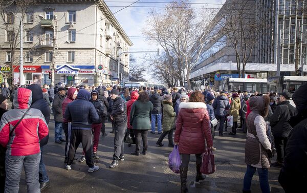 Протестующие заблокировали бульвар Штефана чел Маре - Sputnik Молдова