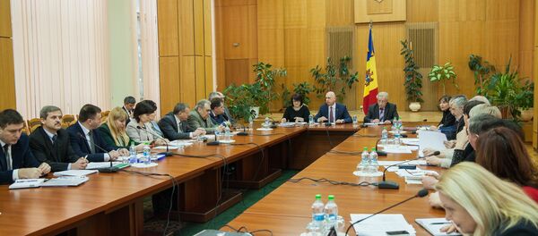 Публичные слушания по инициативе премьера Павла Филипа Публичные слушания по инициативе премьера Павла Филипа - Sputnik Молдова