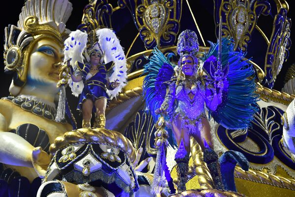 Festivalul brazilian întrunește tradițiile din Lumea Veche și Lumea Nouă, reprezentând astăzi un show spectaculos. - Sputnik Moldova