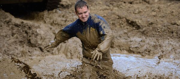 Cursă prin noroi - Sputnik Moldova