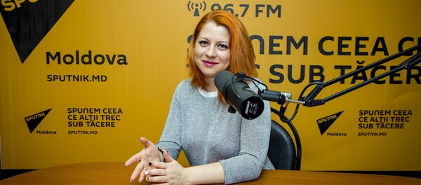 Victoria Anna-femeia care știe cum să te motiveze să citești o carte Victoria Anna-femeia care știe cum să te motiveze să citești o carte - Sputnik Moldova