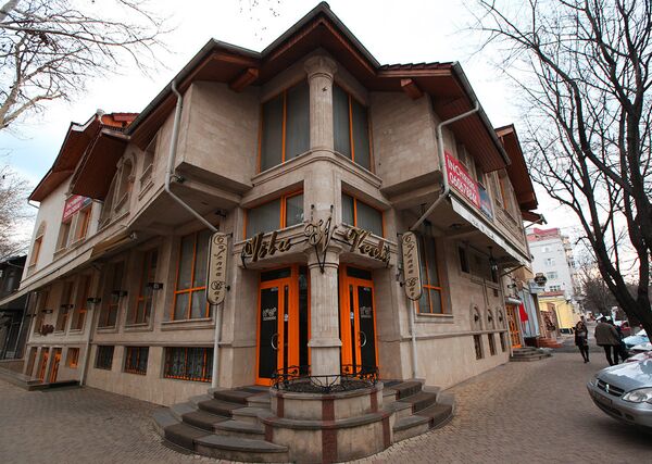 Кафе La Gratar. Кишинев 2017 год Кафе La Gratar. Кишинев 2017 год - Sputnik Молдова