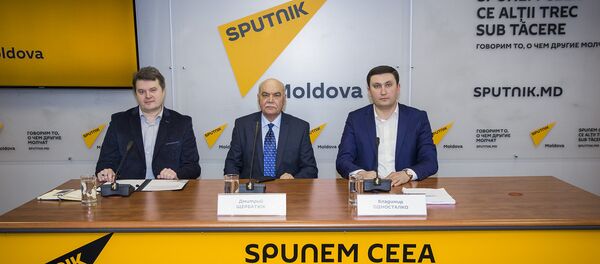 Евгений Паскарь Дмитрий Щербатюк и Владимир Односталко Евгений Паскарь Дмитрий Щербатюк и Владимир Односталко - Sputnik Молдова