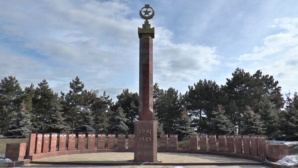 Мемориал Вечность в Кишиневе нуждается в ремонте - Sputnik Молдова