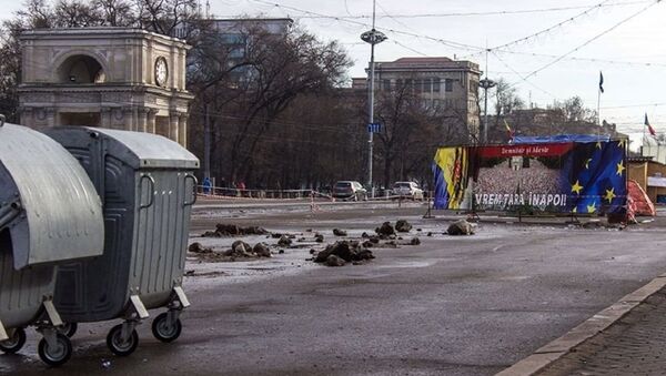 Кишиневские улицы, грязь, бесхозяйственность, центр города - Sputnik Молдова