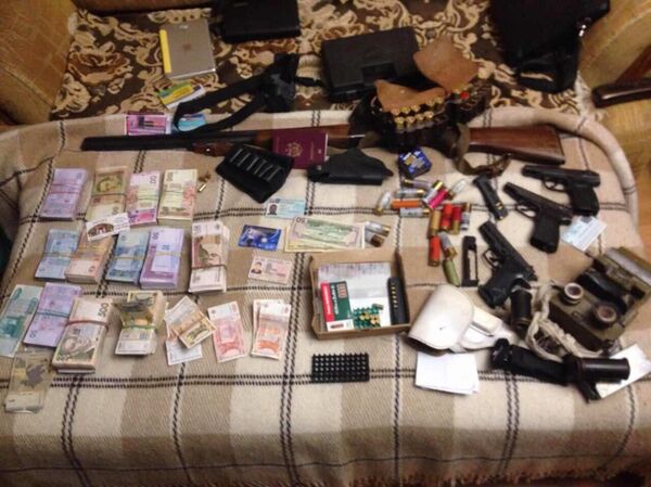 Находка офицеров СИБ на севере Молдовы Находка офицеров СИБ на севере Молдовы - Sputnik Молдова