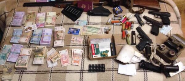 O nouă filieră de comercializare a armelor şi muniţiilor, deconspirată de către SIS O nouă filieră de comercializare a armelor şi muniţiilor, deconspirată de către SIS - Sputnik Moldova