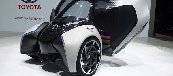 Электрокар Toyota i-TRIL на Женевском автосалоне - Sputnik Moldova