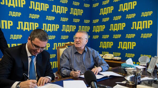 Владимир Жириновский и Ренато Усатый подписали договор о межпартийном сотрудничестве  - Sputnik Moldova