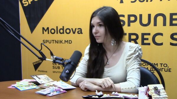 В радиостудии Sputnik Молдова скрапбукер Эвелина Гидиков рассказала, как хобби превратить в бизнес - Sputnik Молдова