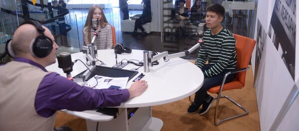 Таланты шоу Ты супер! попробовали себя в роли радиоведущих Sputnik - Sputnik Молдова