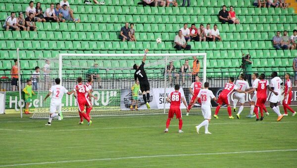 Матч третьего отборочного раунда Лиги чемпионов между оргеевским Милсами и албанским Скендербеу - Sputnik Молдова