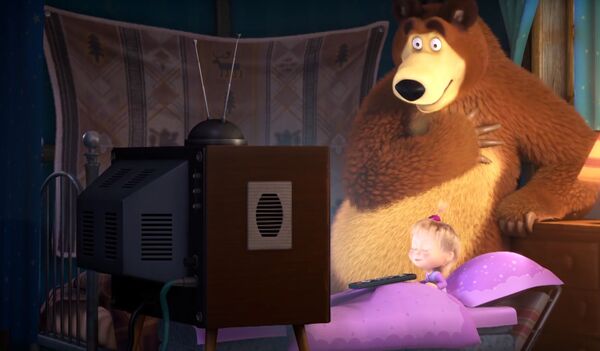 Кадр из мультфильма Маша и Медведь Кадр из мультфильма Маша и Медведь - Sputnik Молдова