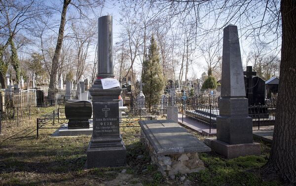Армянское кладбище. могилы - Sputnik Молдова
