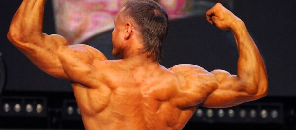 Участник открытого чемпионата Забайкальского края по бодибилдингу, бодифитнесу и фитнес-бикини в Чите - Sputnik Молдова