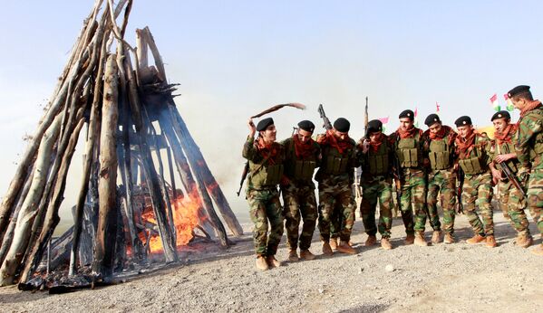 Курды празднуют Новруз в Ираке. - Sputnik Молдова