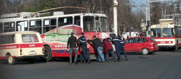 Troleibuz defectat în Chișinău - Sputnik Молдова