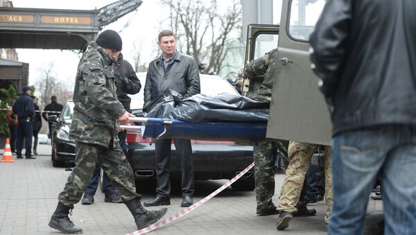 Неизвестный мужчина совершил несколько выстрелов в сторону людей, которые выходили из отеля в центре Киева, — сообщила пресс-служба Национальной полиции Украины. - Sputnik Молдова