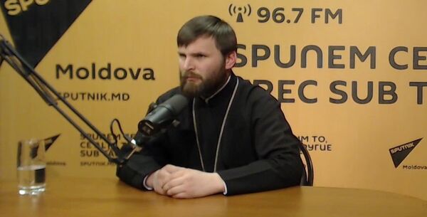 Preot: Părinții, responsabili în fața Domnului pentru copiii lor sinucigași - Sputnik Moldova