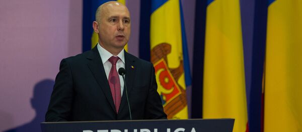 Prim-ministrul Pavel Filip la Piatra Neamț Prim-ministrul Pavel Filip la Piatra Neamț - Sputnik Молдова