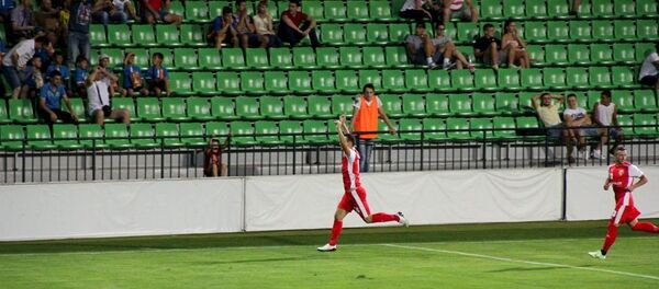 Нападающий Скендербеу Хамди Салихи забил гол в ворота оргеевского Милсами Нападающий Скендербеу Хамди Салихи забил гол в ворота оргеевского Милсами - Sputnik Молдова