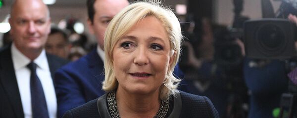 Marine Le Pen în vizită în Duma de Stat a Federației Ruse - Sputnik Moldova-România