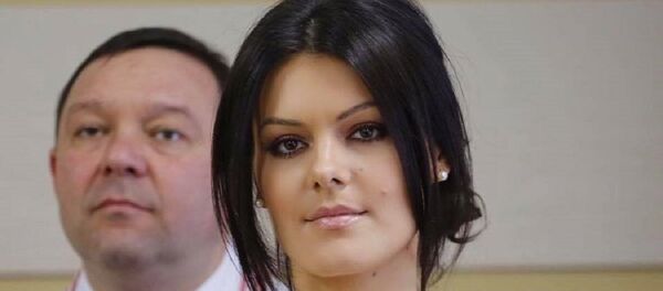 Alina Zotea în haine naționale - Sputnik Moldova-România