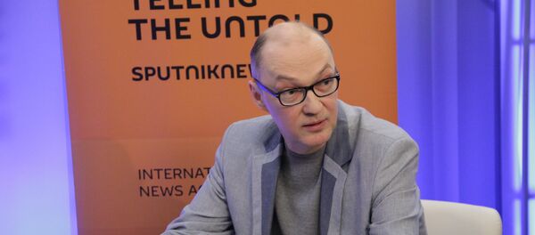 Писатель Роланд Шарифов - Sputnik Молдова