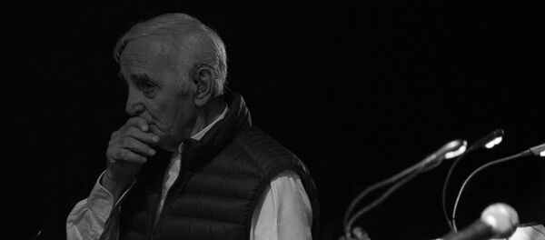 Шарль Азнавур. Концерт в Ереване Шарль Азнавур. Концерт в Ереване - Sputnik Молдова