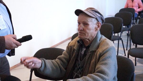 Un pensionar roagă guvernanții să se împartă și cu noi - Sputnik Moldova