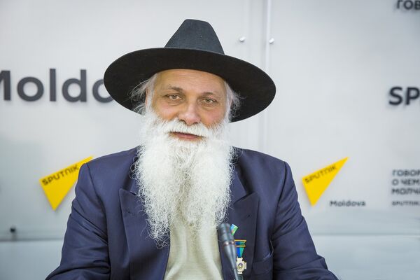 Молдавские ромы даже в период пандемии не потеряли дар предвидения Молдавские ромы даже в период пандемии не потеряли дар предвидения - Sputnik Молдова