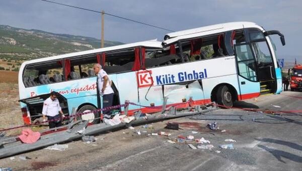 Автобус с туристами попал в крупное ДТП в Турции. Фото с места события - Sputnik Молдова