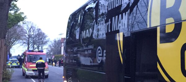 A window of the bus of Borussia Dortmund is damaged after an explosion before the Champions League quarterfinal soccer match against AS Monaco in Dortmund, western Germany, Tuesday, April 11, 2017. - Sputnik Moldova-România