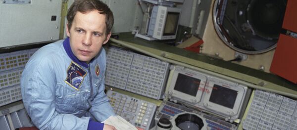 Анатолий Яковлевич Соловьев - Sputnik Молдова