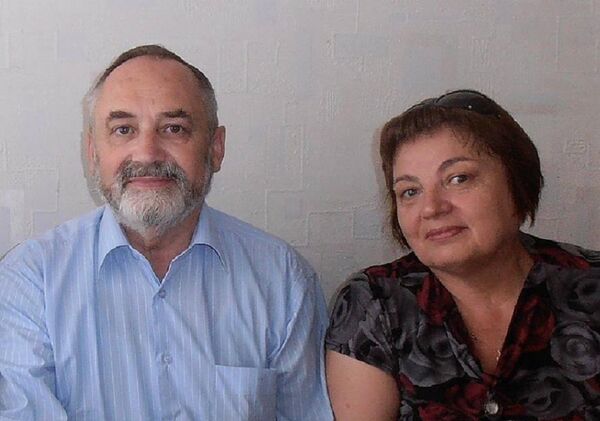 Виктор Никодимович Рокачук с супругой Натальей Григорьевной - Sputnik Молдова