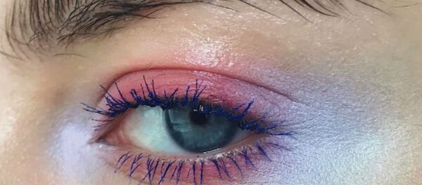 Брови-перья - Sputnik Молдова