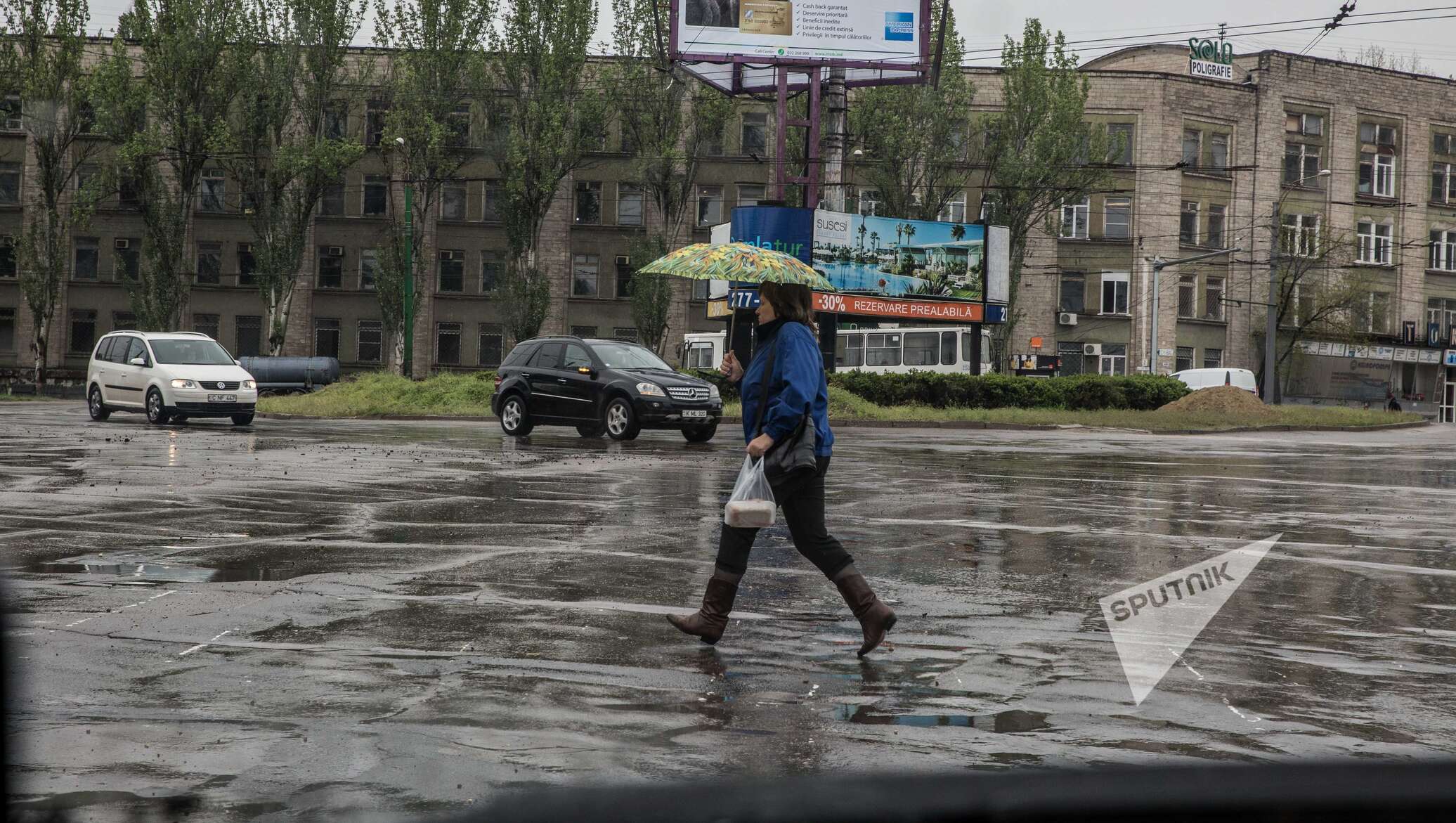 Погода в кишиневе на 10. Дождь в Молдове. Молдова сейчас дожди. Фото дождя в Молдове сегодня. Погода в Кишиневе сегодня.