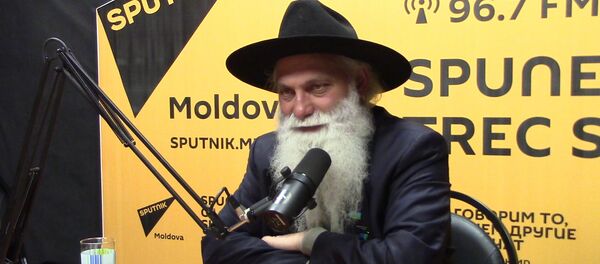 Откуда у молдавских цыган дома с позолоченными куполами - Sputnik Молдова