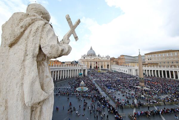 Piața Soborului Sf. Petru, Vatican Piața Soborului Sf. Petru, Vatican - Sputnik Moldova-România
