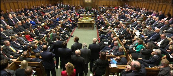 British lawmakers in the Houses of Parliament - Sputnik Moldova-România
