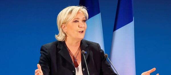 Марин Ле Пен кандидат в президенты Франции Марин Ле Пен кандидат в президенты Франции - Sputnik Молдова