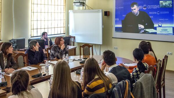 Третья лекция Школы инновационной журналистики Sputnik в Тирасполе (25 апреля 2017 г.) - Sputnik Молдова