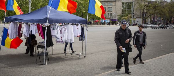 Унионисты в центре Кишинева - Sputnik Молдова