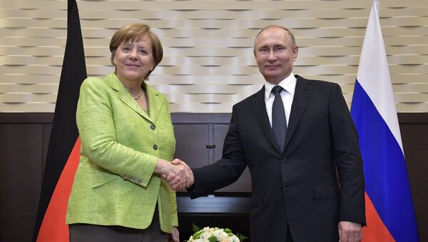 Переговоры президента РФ В. Путина с федеральным канцлером ФРГ А. Меркель - Sputnik Moldova-România
