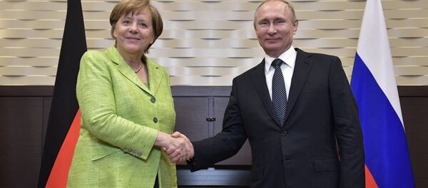 Переговоры президента РФ В. Путина с федеральным канцлером ФРГ А. Меркель - Sputnik Moldova-România