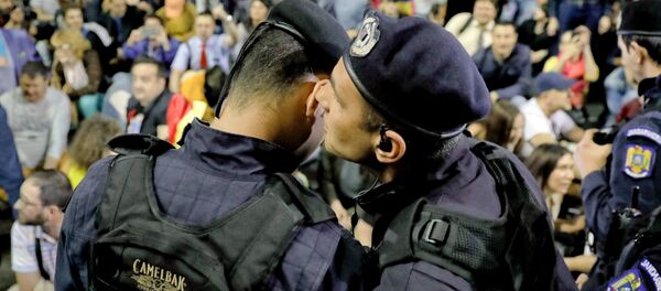 Proteste la București, 3 mai 2017 - Sputnik Moldova-România