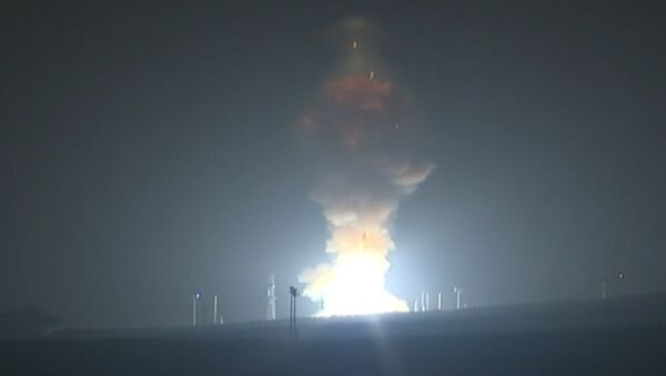 Второй за неделю запуск межконтинентальной баллистической ракеты Minuteman III в США - Sputnik Молдова