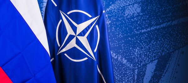 Флаги России и НАТО - Sputnik Молдова