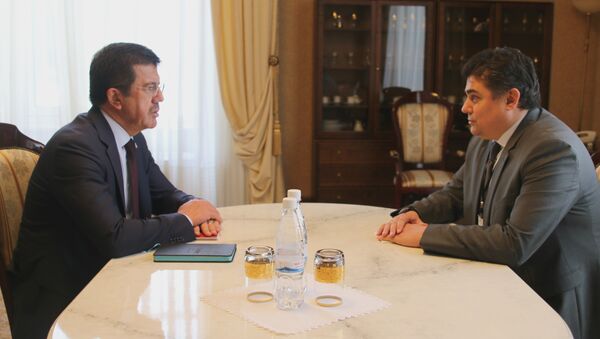Întâlnirea ministrului Economiei, Octavian Calmîc,  cu omologul său turc, Nihat Zeybekci - Sputnik Moldova