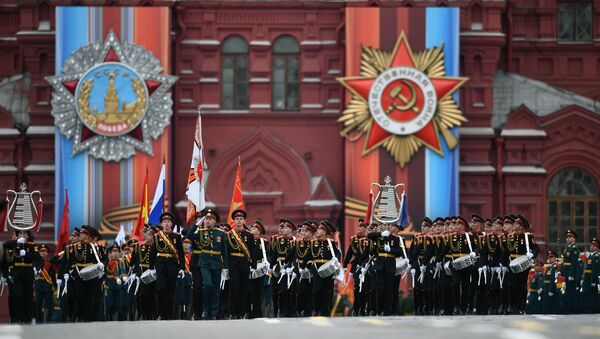 Военный парад, посвящённый 72-й годовщине Победы в ВОВ - Sputnik Молдова